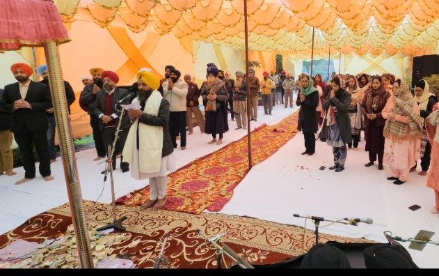 The Deputy Commissioner's Office celebrated the New Year with the path of Sukhmani Sahib and Shabad Kirtan